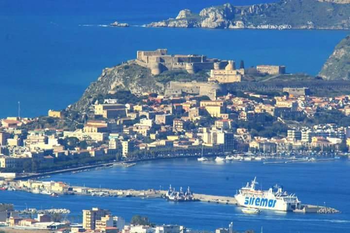 Castello Di Sotto Bed & Breakfast Milazzo Ngoại thất bức ảnh